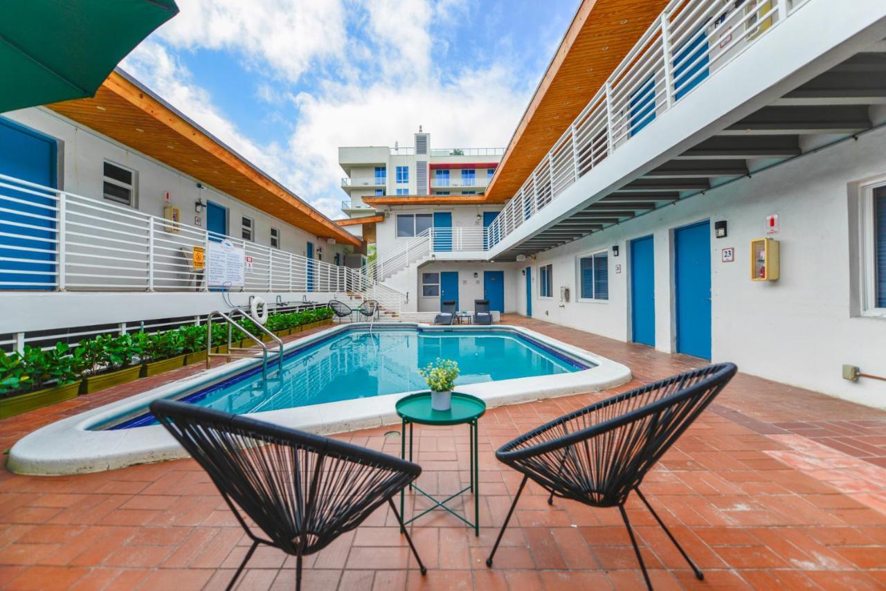 Fantastic 1 Bedroom With Pool Steps From The Beach #43 Hollywood Buitenkant foto